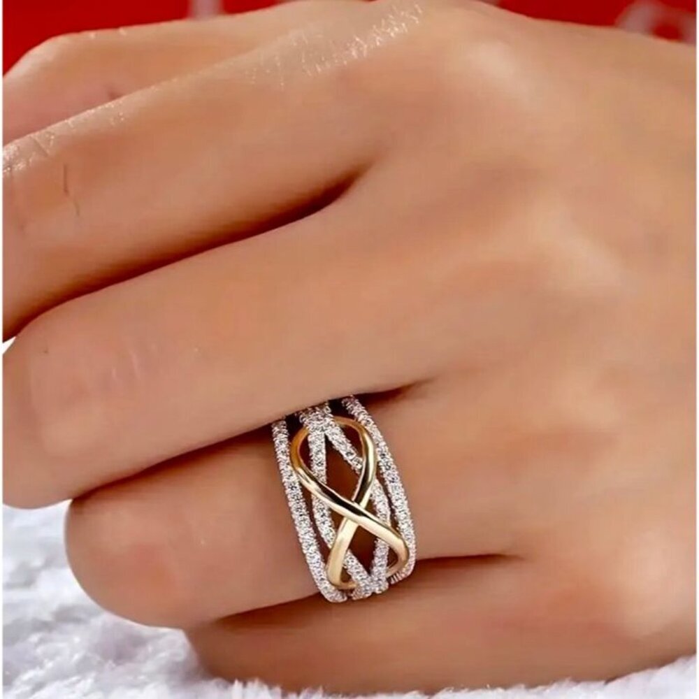 18K Gold Plated Crossover Ring Size 7 - Picture 3 of 4